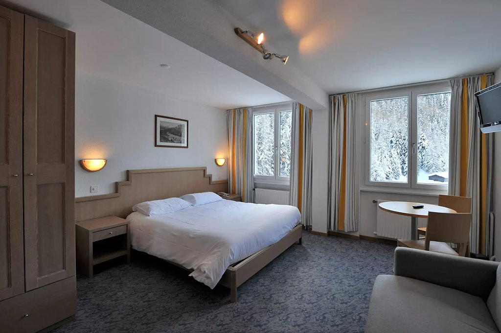 gallery - Saint-Moritz Roi Soleil 06